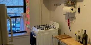 225 Bennett Avenue Gallery 7