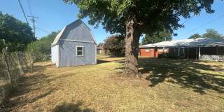 3 bed, 1 bath, 1 car garage Gallery 24