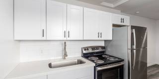 $0 First month rent - Near Grand Canyon University! Gallery 4