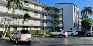 7620 NW 18th St Gallery 1