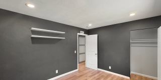 SD: Spacious 3BD/2BA Home in Oceanside with Large Backyard, In-Unit Laundry & Attached Garage Gallery 15