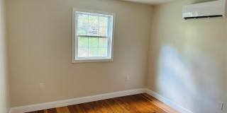 14 Elm Street Gallery 8