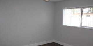 1026 S Flower St Gallery 6