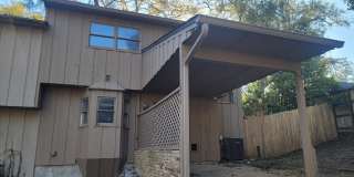 1832 Fernando Lane Gallery 1