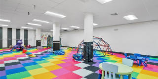 900 Bay Dr Gallery 17