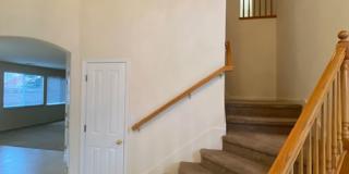 Rare Find! 5 bedroom spacious family home in a gated community Roseville. Gallery 5