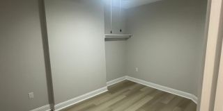 Beautiful Newly Renovated 4 Bedroom Home Now Available in Belmont!!! Gallery 4