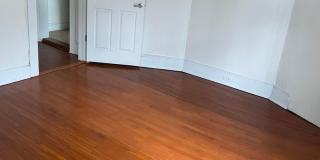TUDOR Gallery 7