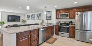 7680 WOLFORD Way Gallery 6