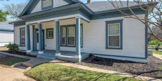 1231 W Main Street Gallery 12