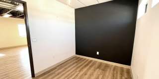 1805 W VAN BUREN Street Gallery 5