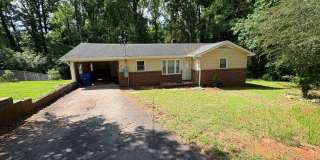 Great Location in Greenville 3 Bedroom 1.5 Bath  Minutes from Downtown!! Gallery 1