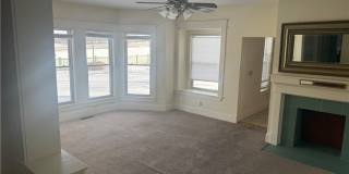 507 W Water Street Gallery 1