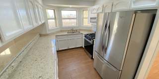 Beautiful North Hills Refrig A/C Home with Pool! Gallery 13