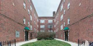 1830 West Lawrence Ave Gallery 1
