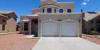 4 BEDROOM 3 BATHROOM HOME close to Fort Bliss Gallery 1