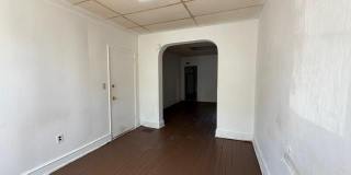 347 E KING Street Gallery 6