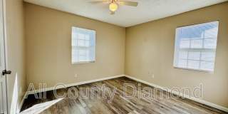 163 Lauren Ln Gallery 15