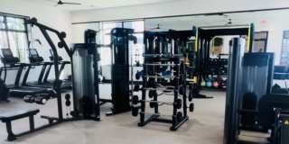 815 W 72ND St. Gallery 1