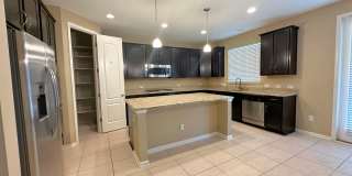 Stunning and Spacious Mandarin Beauty! Stunning and Spacious Mandarin Beauty! Gallery 4