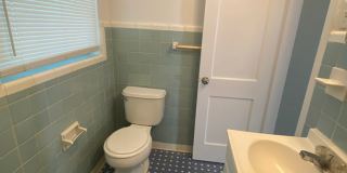 Cottage Home in Seminole Manor Gallery 16