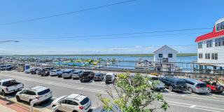 9406 Amherst Ave Gallery 24