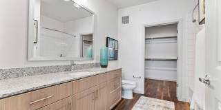Cobalt Apartments Gallery 38