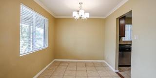 1005 E Cavalier Gallery 7