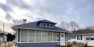 FULLY FURNISHED 3-bedroom, 2.0 bathroom home in Saint Joseph Gallery 1