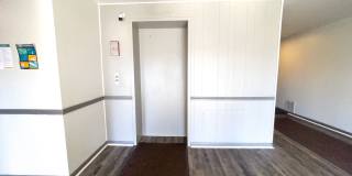 Cardinal Pointe I Gallery 12