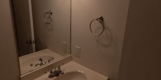 Charming and Spacious South Side 3-Bedroom Duplex Gallery 30