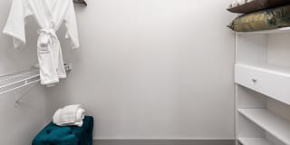 8 Metro Station Gallery 15