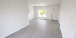 BRAND NEW MODERN SF HOME 3BD+den/2BA with GARAGE IN LEHIGH ACRES! Gallery 18