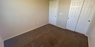3 Bedroom 2 1/2 Bathroom w/Den & Loft Gallery 11