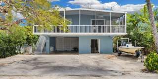 154 Hibiscus Street Gallery 1