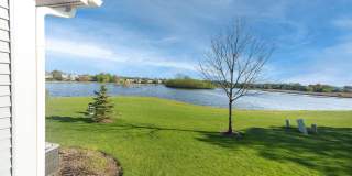 Elgin Two Bedroom with Loft and Two Car Garage Gallery 12