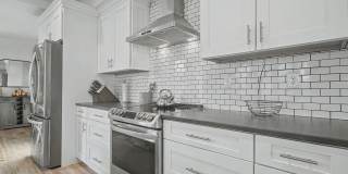 10 Center Street Gallery 6