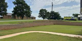 Massive 4 Bed 3 Bath on 2.64 acres in Ace Acres Gallery 4