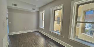 306 W Franklin Gallery 39