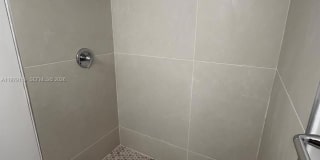 8730 N Sherman Cir Gallery 10