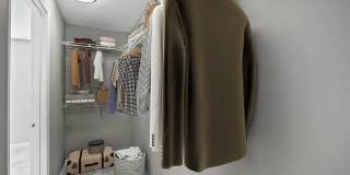 Halston Riverside Gallery 21