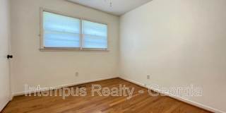 633 White St Gallery 16