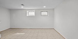 3305 S WAKEFIELD Street Gallery 19