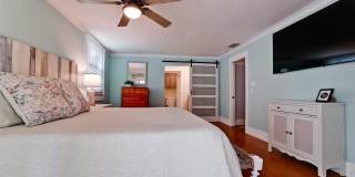 401 PALM TREE Drive Gallery 17
