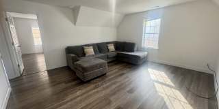 22 Brewster Street Gallery 5