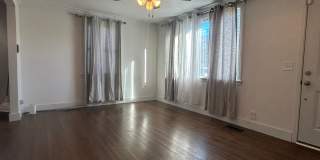 All Brick, Pet friendly cottage home Gallery 3