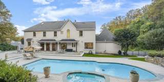 1404 WYNHURST Lane Gallery 13