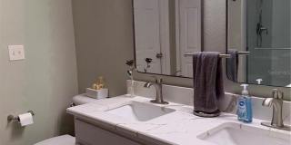 9410 GEORGIAN PARK LANE Gallery 6