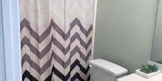 Room in 3 Bedroom Home at Tom Hunter Dr Gallery 3