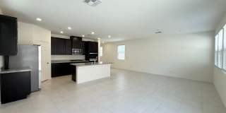 Modern Brand New Summerlin Home with 5 Bedrooms, Loft & Upgraded Finishes Gallery 14